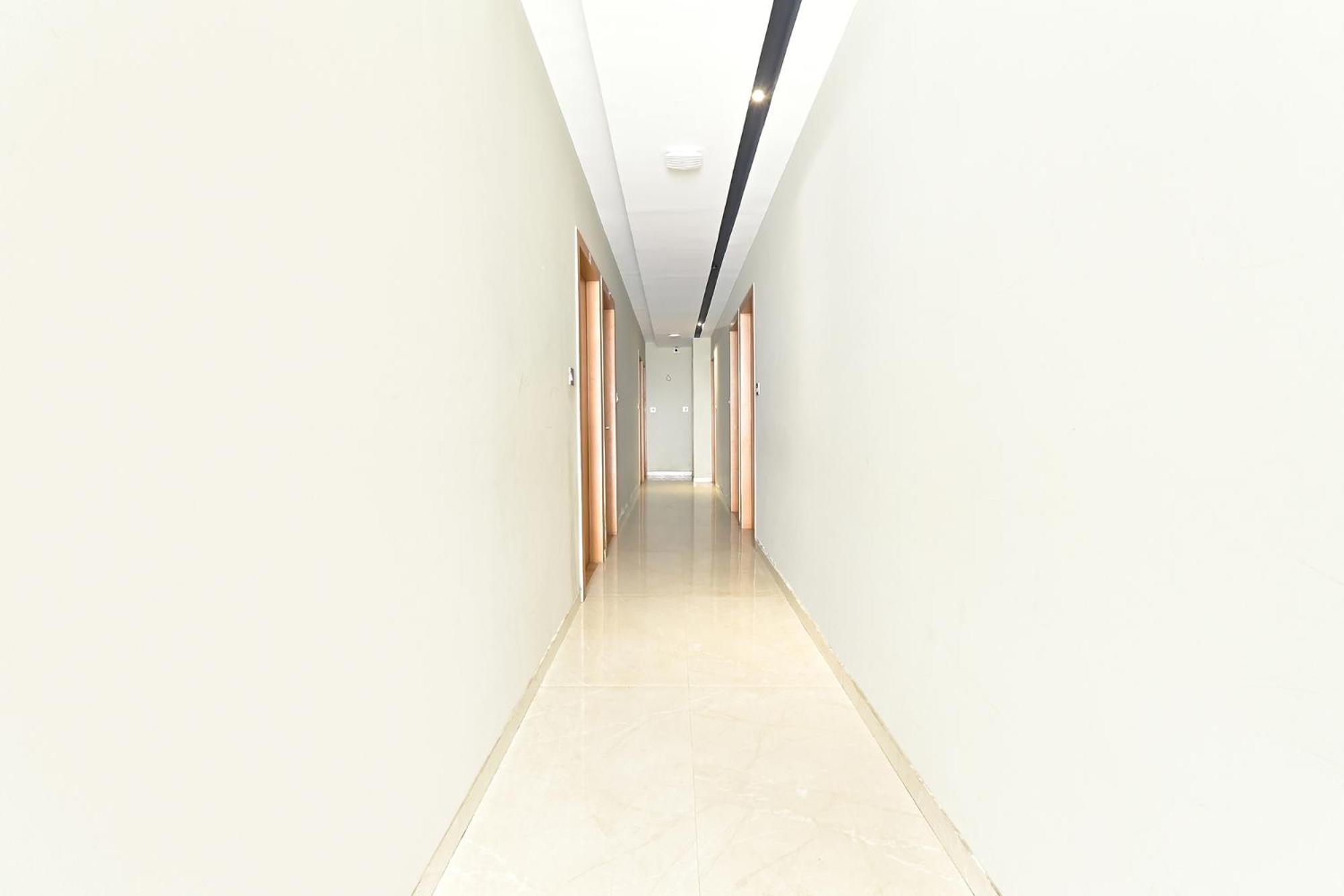 Fabhotel Penthouse - A K Dev Road Guwahati Ngoại thất bức ảnh